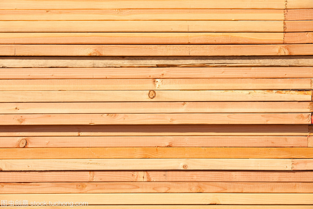 建筑施工中木材的堆栈艺术 安全、效率与可持续性的三重奏